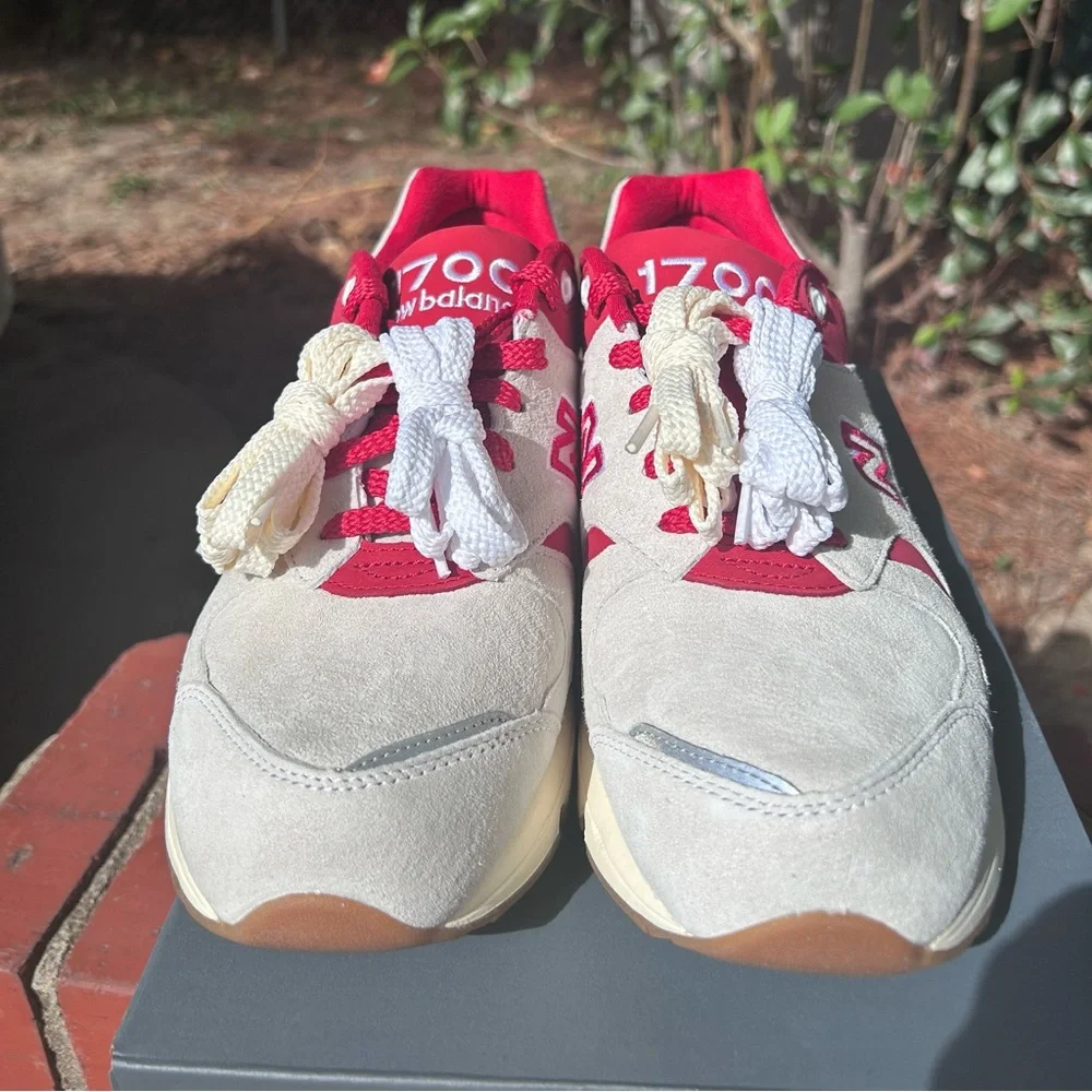 KITH New Balance 1700 Made in the USA Canada Pack White Marshmallow - Picture 2 of 6